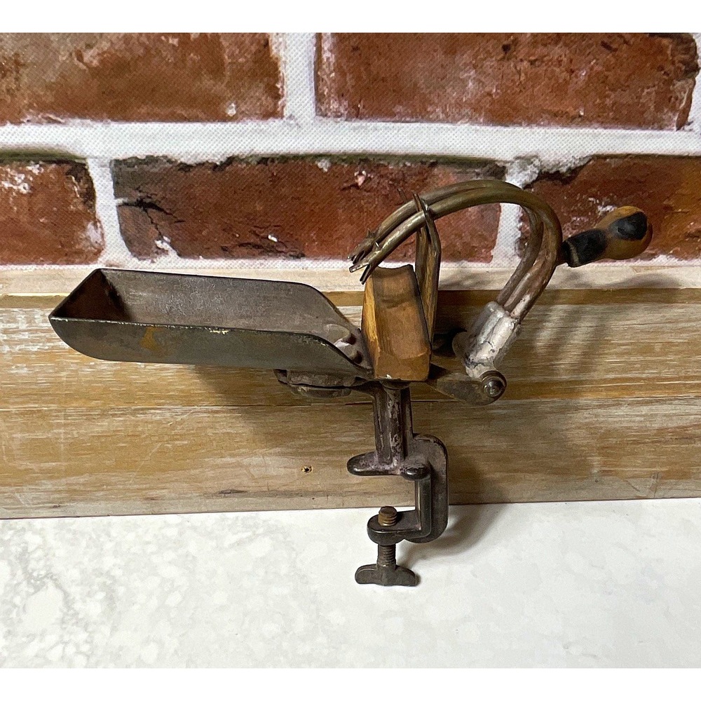 Goodell Co. Antrim Manual Clamp-On Food Chopper Hand Crank Metal/Wood 1900-19